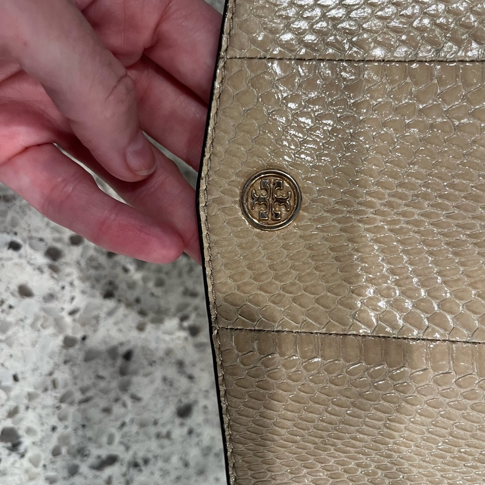 Tory Burch snakeskin purse - Picture 2 of 5